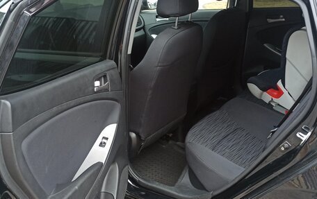 Hyundai Solaris II рестайлинг, 2014 год, 1 047 000 рублей, 15 фотография