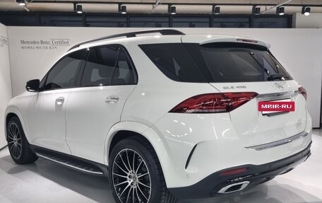 Mercedes-Benz GLE, 2022 год, 7 710 000 рублей, 2 фотография