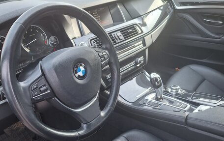BMW 5 серия, 2016 год, 2 490 000 рублей, 7 фотография
