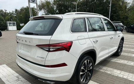 Skoda Kodiaq I, 2025 год, 4 271 000 рублей, 6 фотография