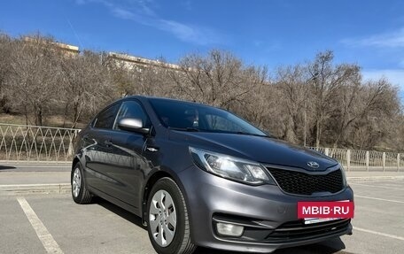 KIA Rio III рестайлинг, 2015 год, 1 060 000 рублей, 2 фотография