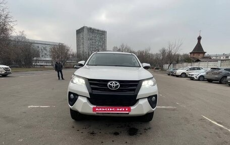 Toyota Fortuner II, 2019 год, 3 599 000 рублей, 16 фотография