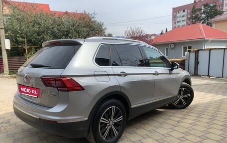 Volkswagen Tiguan II, 2017 год, 2 300 000 рублей, 5 фотография