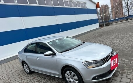 Volkswagen Jetta VI, 2013 год, 1 085 000 рублей, 6 фотография