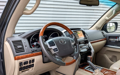 Toyota Land Cruiser 200, 2013 год, 3 895 000 рублей, 16 фотография