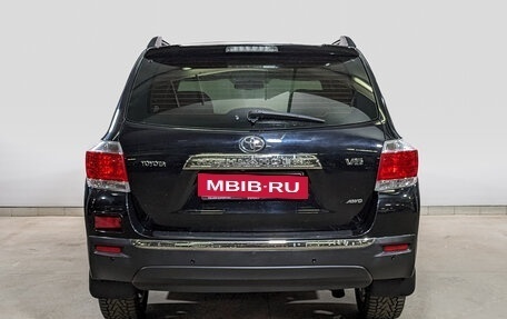 Toyota Highlander III, 2012 год, 2 150 000 рублей, 6 фотография