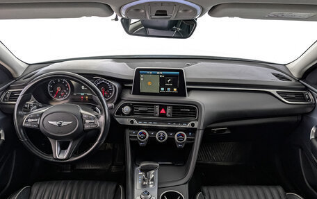 Genesis G70 I, 2018 год, 2 350 000 рублей, 13 фотография