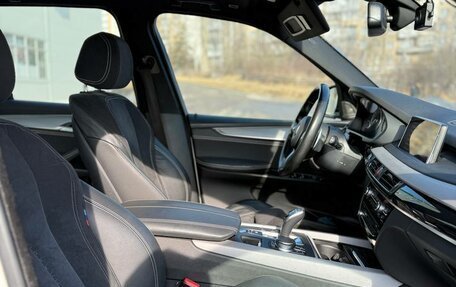 BMW X5, 2018 год, 5 600 000 рублей, 2 фотография