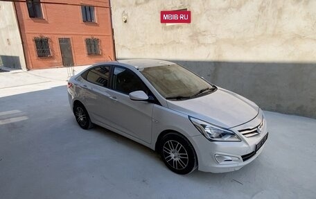 Hyundai Solaris II рестайлинг, 2014 год, 900 000 рублей, 4 фотография