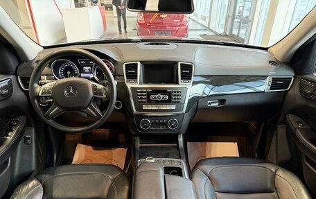 Mercedes-Benz GL-Класс, 2015 год, 3 500 000 рублей, 9 фотография