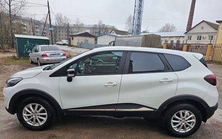 Renault Kaptur I рестайлинг, 2019 год, 1 200 000 рублей, 8 фотография