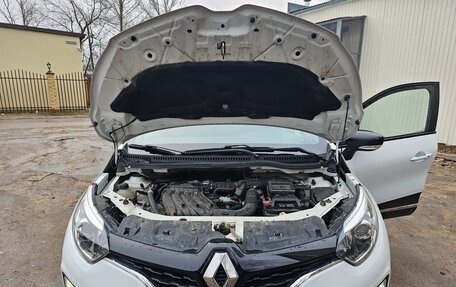 Renault Kaptur I рестайлинг, 2019 год, 1 200 000 рублей, 16 фотография