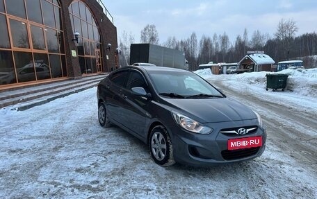 Hyundai Solaris II рестайлинг, 2011 год, 670 000 рублей, 6 фотография