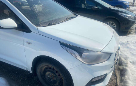 Hyundai Solaris II рестайлинг, 2018 год, 667 080 рублей, 3 фотография