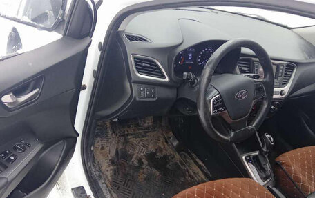 Hyundai Solaris II рестайлинг, 2018 год, 667 080 рублей, 13 фотография