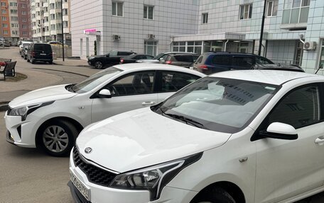 KIA Rio IV, 2021 год, 1 230 000 рублей, 2 фотография