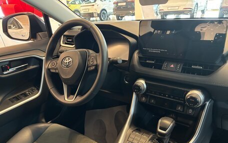 Toyota RAV4, 2024 год, 4 669 000 рублей, 2 фотография