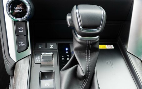 Toyota Land Cruiser, 2022 год, 12 750 000 рублей, 9 фотография