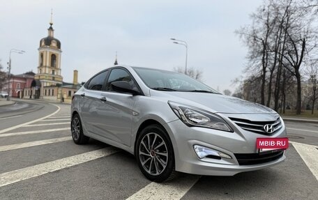 Hyundai Solaris II рестайлинг, 2015 год, 1 070 000 рублей, 3 фотография