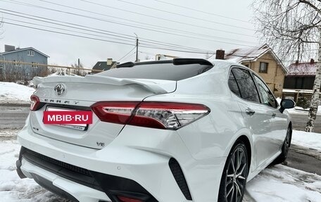 Toyota Camry, 2021 год, 3 750 000 рублей, 7 фотография