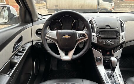 Chevrolet Cruze II, 2014 год, 785 000 рублей, 10 фотография