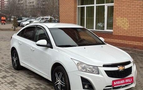 Chevrolet Cruze II, 2014 год, 785 000 рублей, 2 фотография