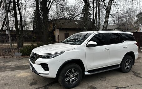 Toyota Fortuner II, 2021 год, 4 350 000 рублей, 3 фотография