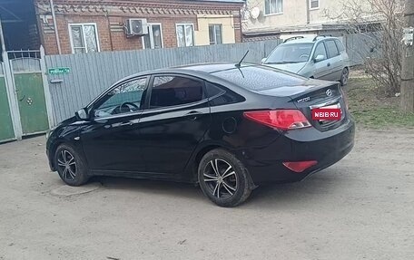 Hyundai Solaris II рестайлинг, 2014 год, 918 000 рублей, 3 фотография