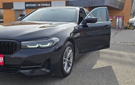BMW 5 серия, 2021 год, 8 фотография