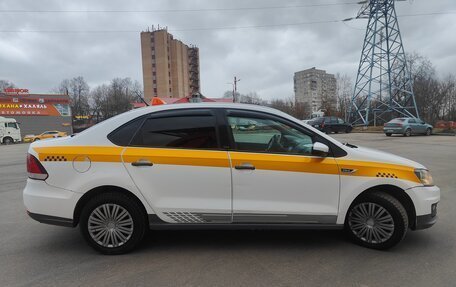 Volkswagen Polo VI (EU Market), 2016 год, 630 000 рублей, 3 фотография