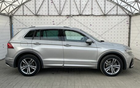 Volkswagen Tiguan II, 2019 год, 3 190 000 рублей, 9 фотография