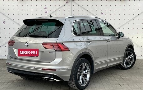 Volkswagen Tiguan II, 2019 год, 3 190 000 рублей, 4 фотография