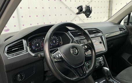 Volkswagen Tiguan II, 2019 год, 3 190 000 рублей, 15 фотография