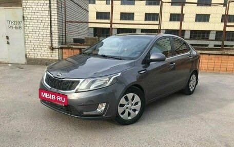 KIA Rio III рестайлинг, 2014 год, 1 000 000 рублей, 3 фотография