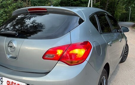 Opel Astra J, 2010 год, 830 000 рублей, 5 фотография
