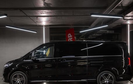 Mercedes-Benz V-Класс, 2024 год, 18 000 000 рублей, 8 фотография