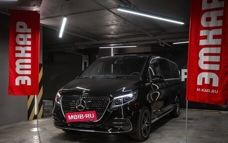 Mercedes-Benz V-Класс, 2024 год, 18 000 000 рублей, 3 фотография