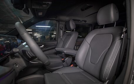 Mercedes-Benz V-Класс, 2024 год, 18 000 000 рублей, 29 фотография