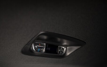 Mercedes-Benz V-Класс, 2024 год, 18 000 000 рублей, 37 фотография