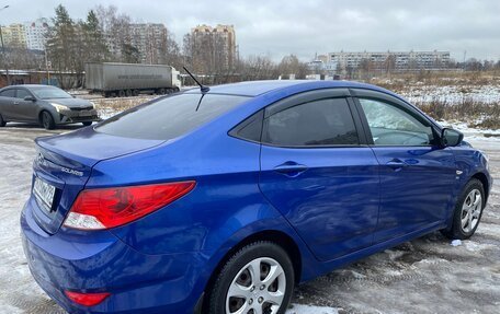 Hyundai Solaris II рестайлинг, 2013 год, 960 000 рублей, 2 фотография