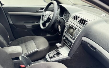 Skoda Octavia, 2011 год, 6 фотография