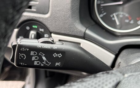 Skoda Octavia, 2011 год, 11 фотография