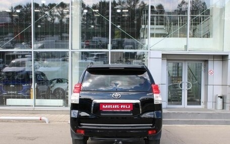 Toyota Land Cruiser Prado 150 рестайлинг 2, 2011 год, 2 950 000 рублей, 6 фотография