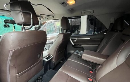 Toyota Fortuner II, 2019 год, 4 400 000 рублей, 7 фотография