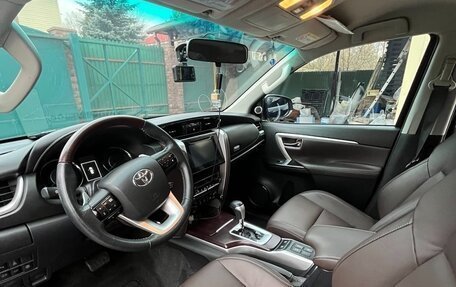 Toyota Fortuner II, 2019 год, 4 400 000 рублей, 15 фотография