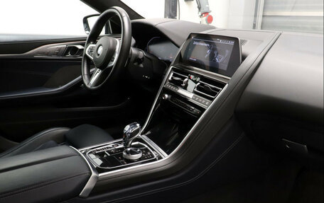 BMW 8 серия, 2020 год, 7 349 000 рублей, 20 фотография