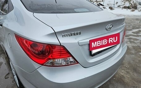 Hyundai Solaris II рестайлинг, 2013 год, 690 000 рублей, 6 фотография