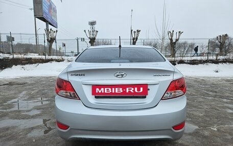 Hyundai Solaris II рестайлинг, 2013 год, 690 000 рублей, 7 фотография