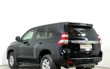 Toyota Land Cruiser Prado 150 рестайлинг 2, 2015 год, 3 377 000 рублей, 7 фотография