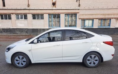 Hyundai Solaris II рестайлинг, 2015 год, 1 399 000 рублей, 1 фотография